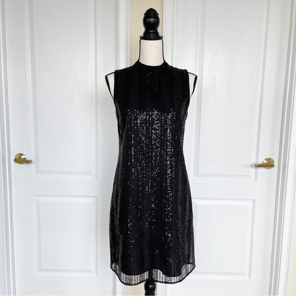 CeCe Size XS Black Sequin Layered Bow Tie Neck Sleeveless Cocktail Dress
